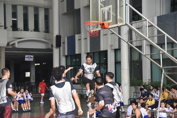 โรงเรียนปรีชานุศาสน์